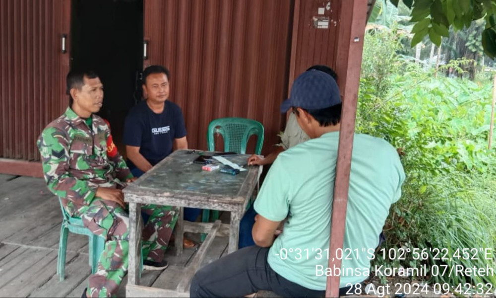 Ciptakan Kebersamaan, Babinsa Serka Yadi Yanto Rutin Laksanakan Komsos