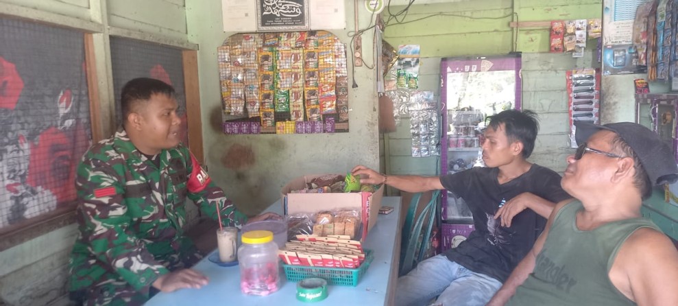 Anjangsana Kedesa Binaan, Praka LF Siallagan Silaturahmi Dengan Tomas