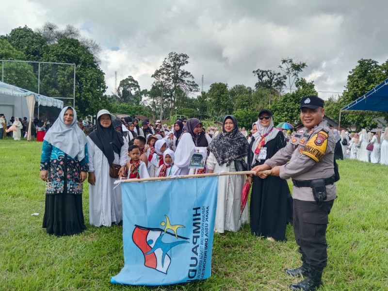 Ihram Mini di Lapangan Keritang: Camat Nurliatin Sebut Manasik Haji PAUD Bekal Masa Cerah Anak Kemuning