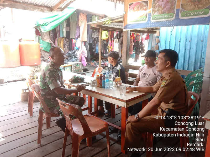 Danpos Concong, Koramil 04/Kdr Lelda Sri Wahyonk Melaksanakan Komsos Dengan Pemerintahan, Tomas dan Toga