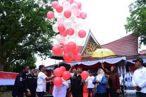 Eva Yuliana Hadiri Acara Seremoni Serah Terima Estafet Kirab Pemilu 2024 Dari KPU Kota Pekanbaru