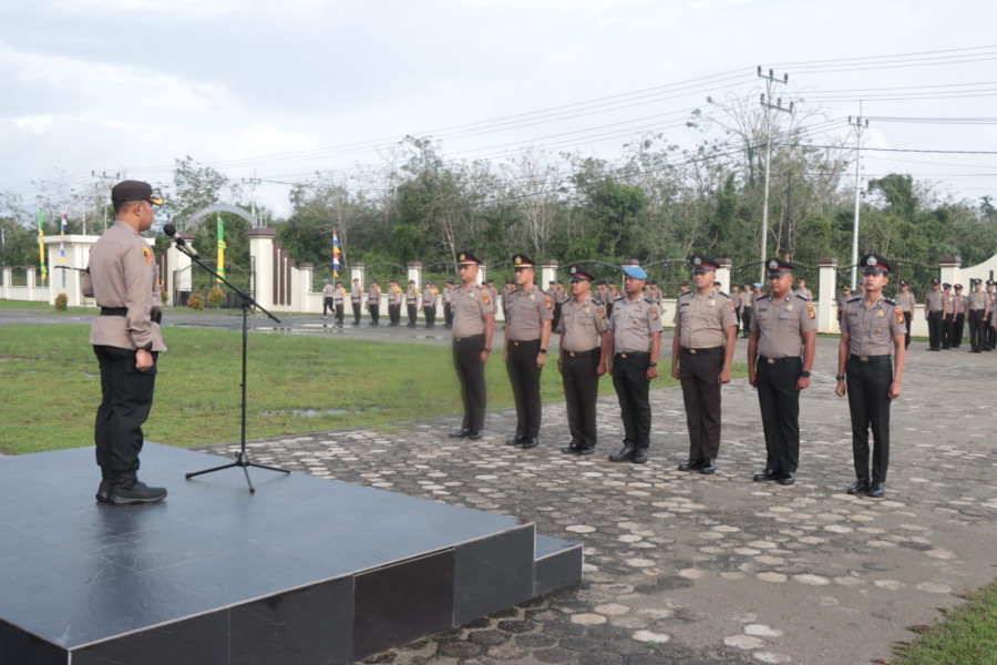 41 Personil Polres Meranti Naik Pangkat, Begini Pesan Kapolres AKBP Kurnia Setyawan