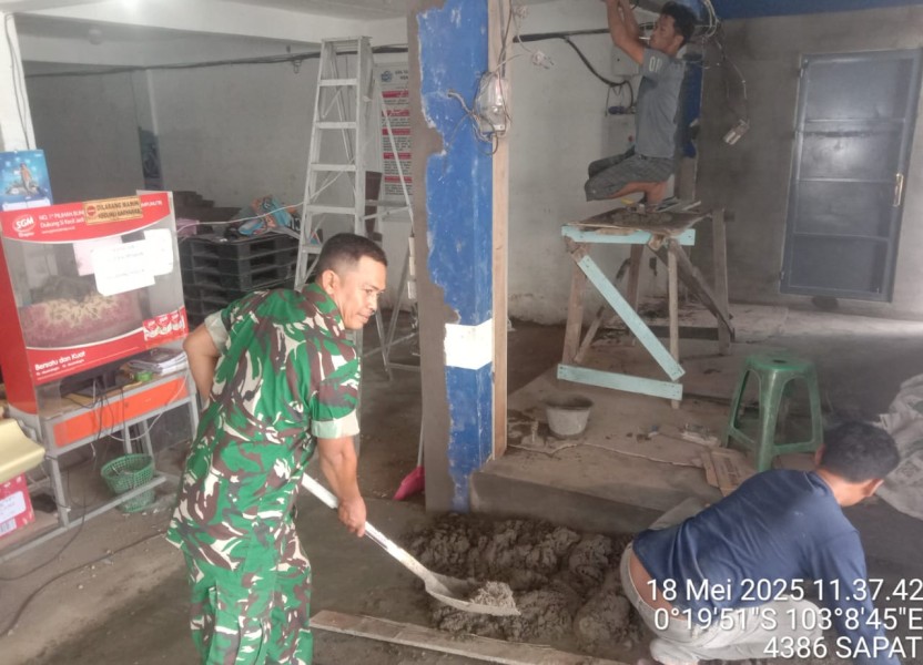 Sertu Surachman Lakukan Komsos Dekatkan Diri dengan Masyarakat Wilayah Binaan