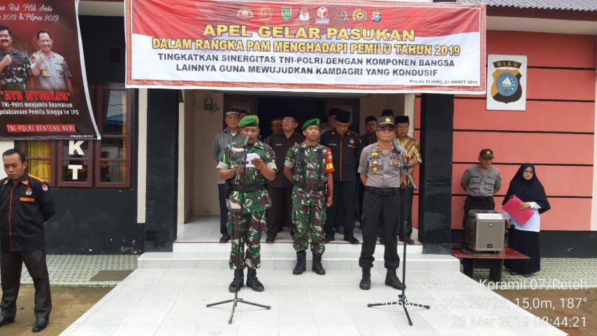 Koramil 07/Reteh Bersama Polsek Reteh Lakukan Apel Kesiapsiagaan Jelang pesta Demokrasi 2019