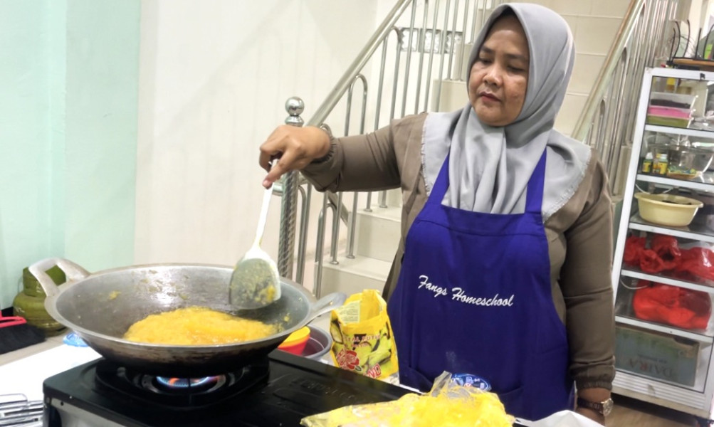 Dorong Kemandirian Perempuan di Palembang, Srikandi PLN Adakan Pelatihan