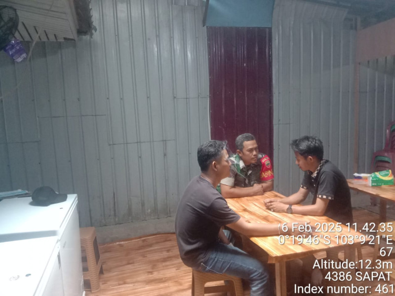 Babinsa Koramil 04/Kuindra, Menginspirasi Masyarakat Melalui Komsos untuk Meningkatkan Kualitas Hidup