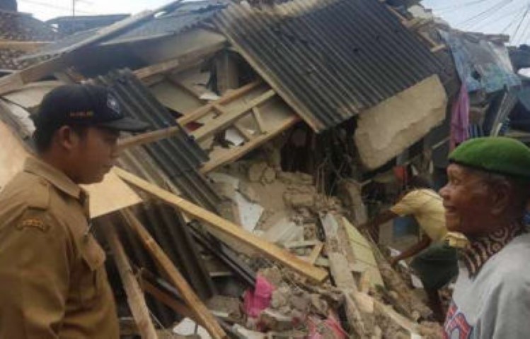 Selain Merusak Ratusan Bangunan, Gempa Banten Juga Menewaskan Satu Orang