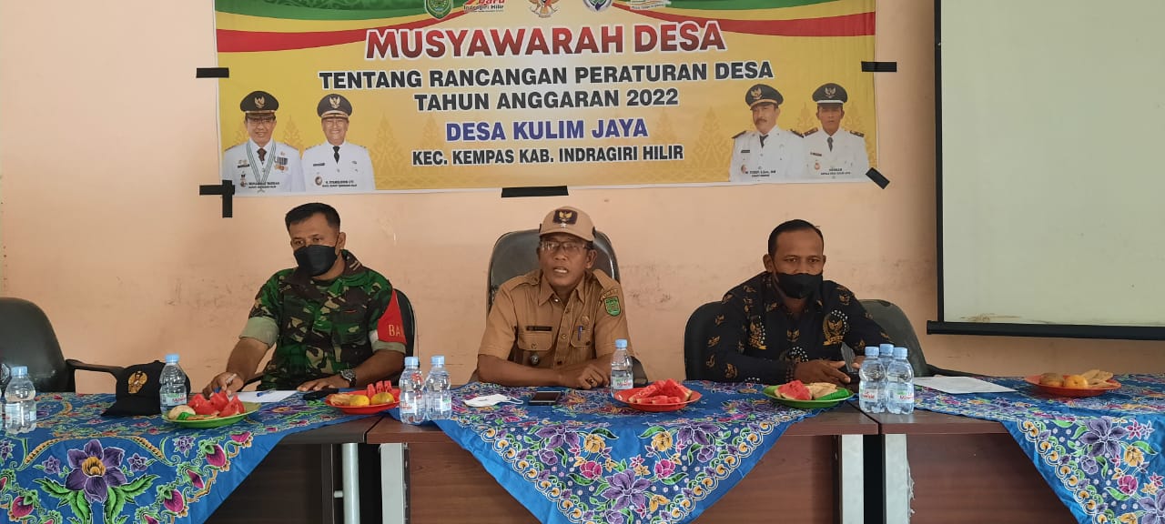 Babinsa Koramil 03/Tempuling hadiri acara Rancangan APBDes Tahun 2022