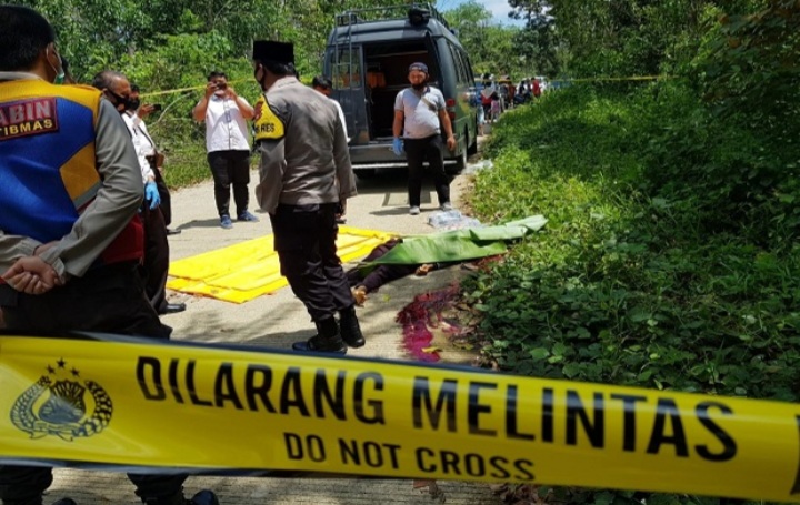 Duel Maut, Pria Ini Tewas dengan Kepala Belakang Terbelah Terkena Parang