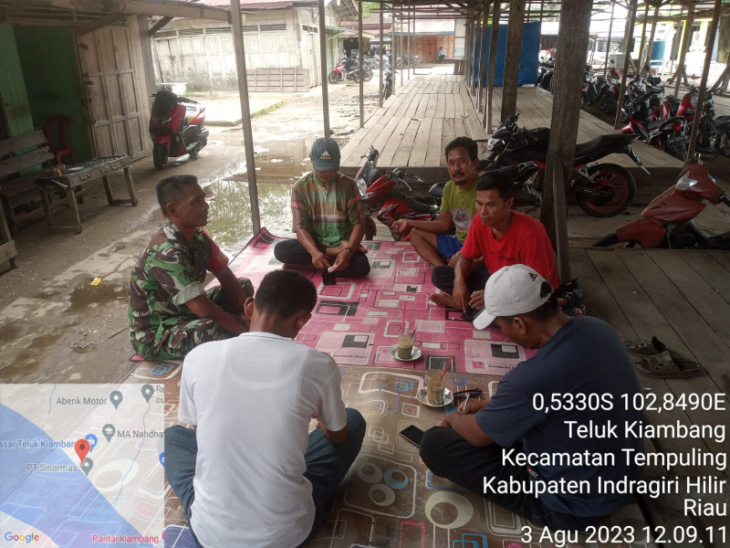 Babinsa 03/Tpl Tingkatkan Kebersamaan Dengan