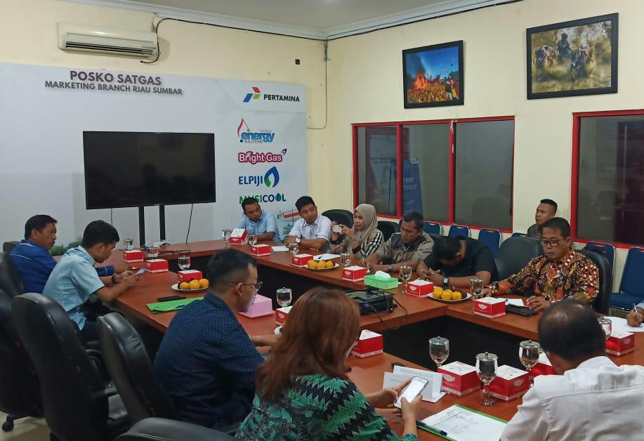 Komisi II DPRD Inhil Sambangi Pertamina Cabang Riau Pasokan BBM Harus Aman Untuk ini