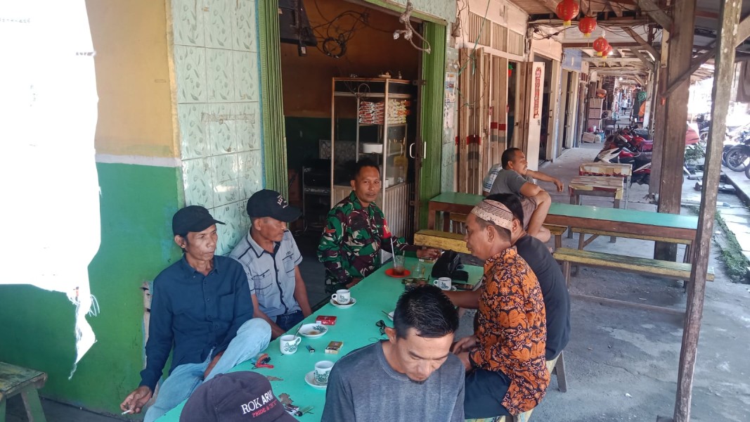 Giat Komsos, Babinsa Koramil 05/GAS Koptu Umar Nasution Bersama Warga Binaan