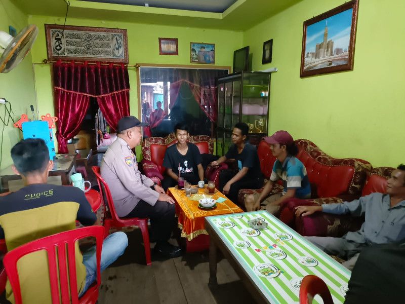 Terus Jaga Hubungan Baik, Bhabinkamtibmas Desa Belantaraya Melaksanakan Komsos Dengan Warga Binaan