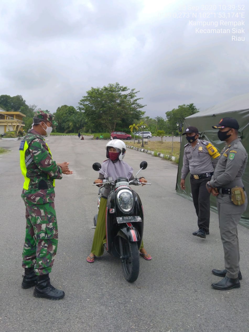 TNI/Polri dan Satpol PP Siak Laksanakan Pengamanan tempat Isolasi