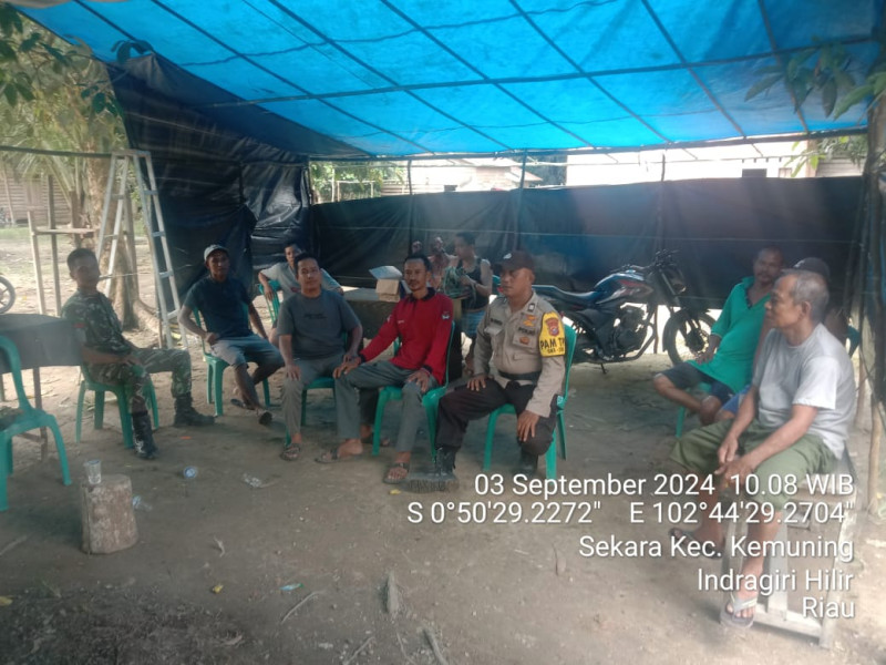 Ciptakan Situasi Aman dan Damai, Babinsa Koramil 09/Kmg Berikan Informasi Terkait Pilkada