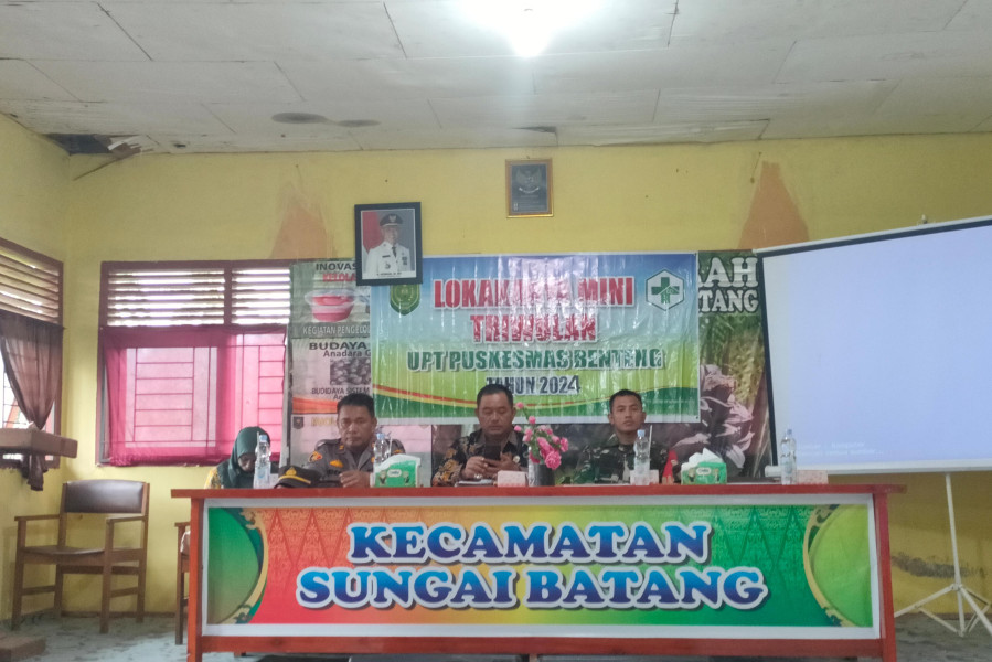 Babinsa Kopda Irawan Hadir Rapat Lokakarya Mini Triwulan UPT Puskesmas