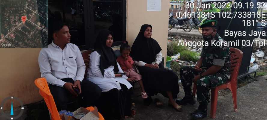 Peduli Kemajuan Desa Binaan, Babinsa Koramil 03/Tpl Komsos Dengan Pengurus Bumdes