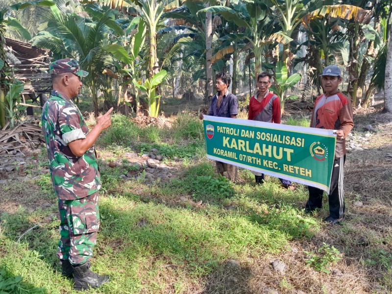 Sertu Benri: Patroli untuk Mencegah Karhutla di Wilayah Binaan
