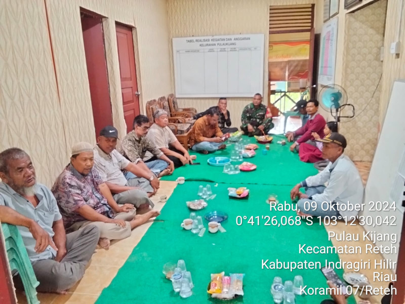 Koramil 07/Reteh Ciptakan Pemilukada Damai dan Tertib di Desa Binaan