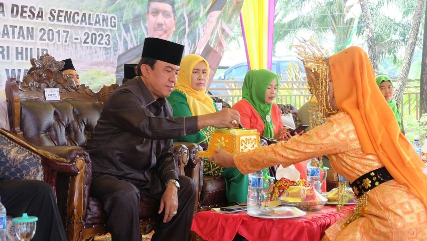 Bupati Inhil Harapkan Sikap Kooperatif Komponen Desa Sukseskan Pilkada Serentak Tahun 2018