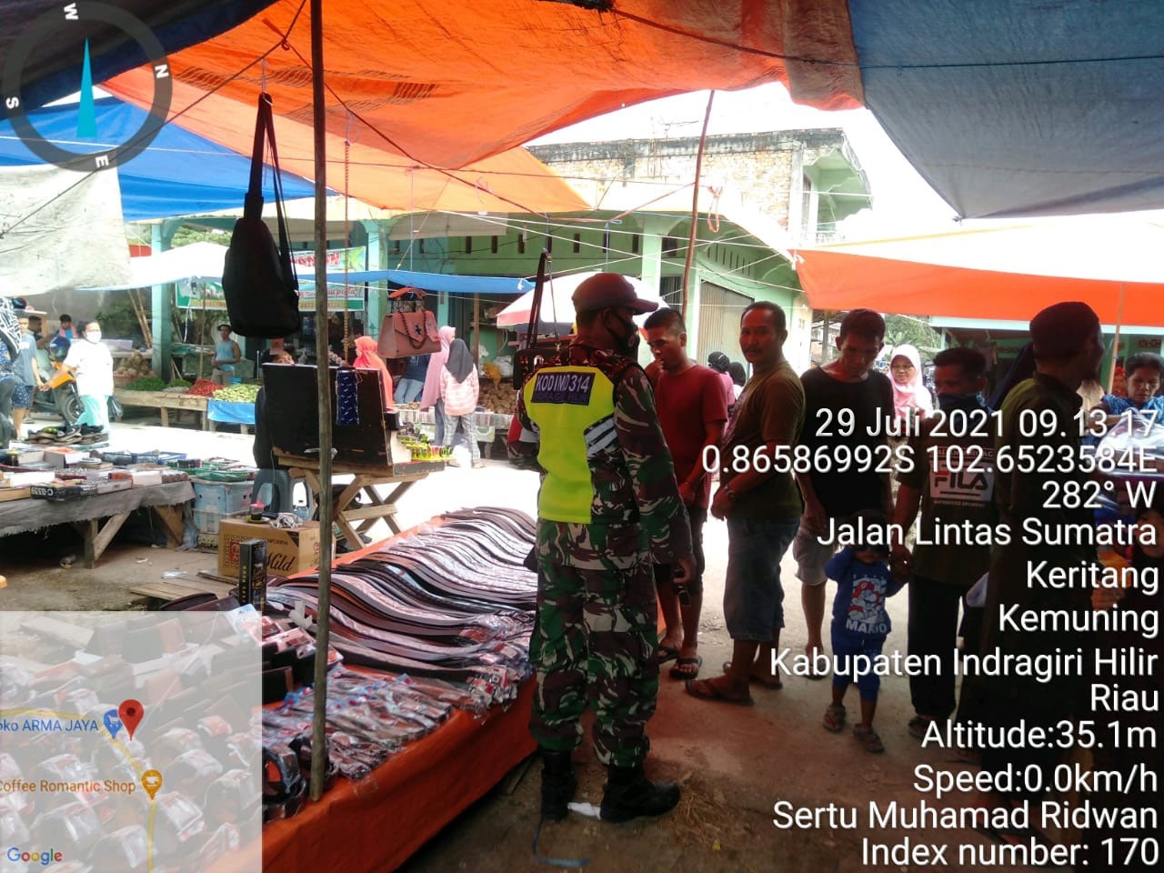 Pencegahan Covid-19, Personil Koramil 09/Kemuning Lakukan Penegakan Disiplin Protkes