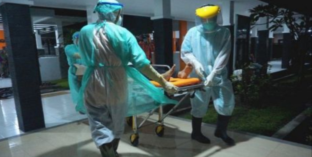 Gadis Ini Mendadak Pingsan, Dikira Kena Corona Ternyata Diputusin Pacar