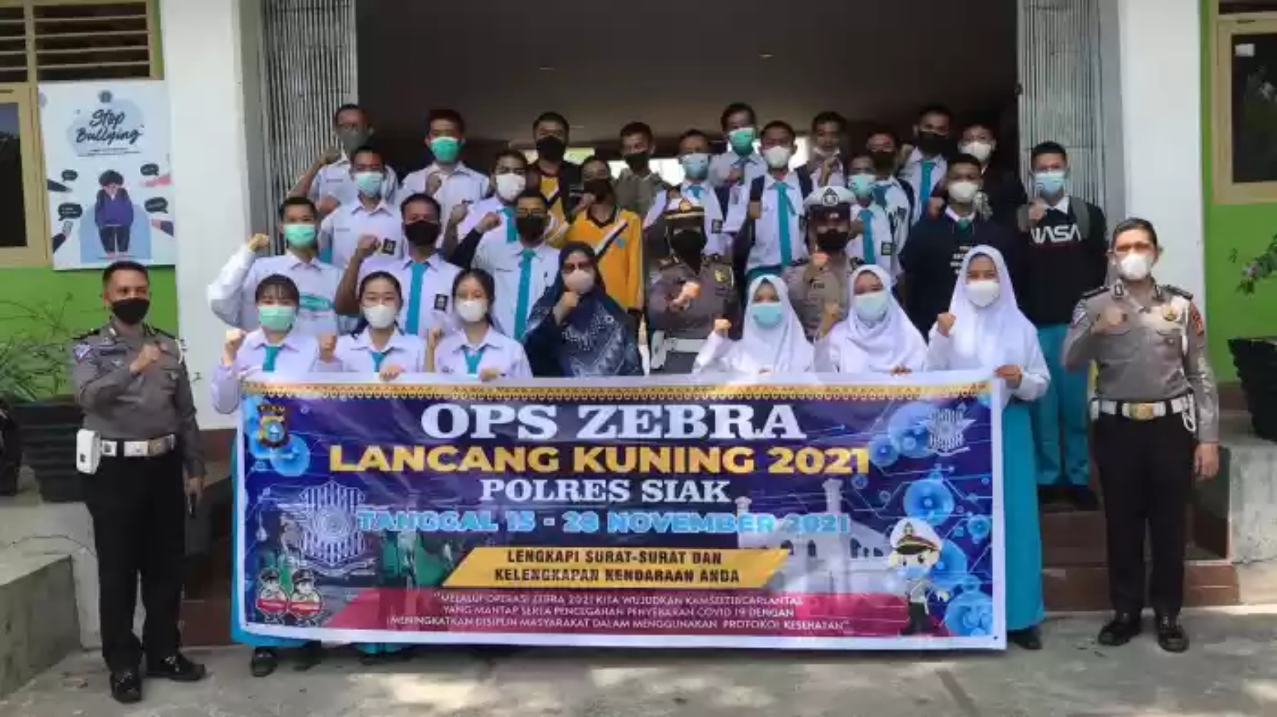 Dalam Rangka Ops Zebra Lancang Kuning 2021, Satlantas Polres Siak Lakukan Penyuluhan Kesekolah sekol