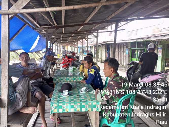 Babinsa Koramil 04/Kuindra Ingatkan Warga Untuk Jauhi Narkoba