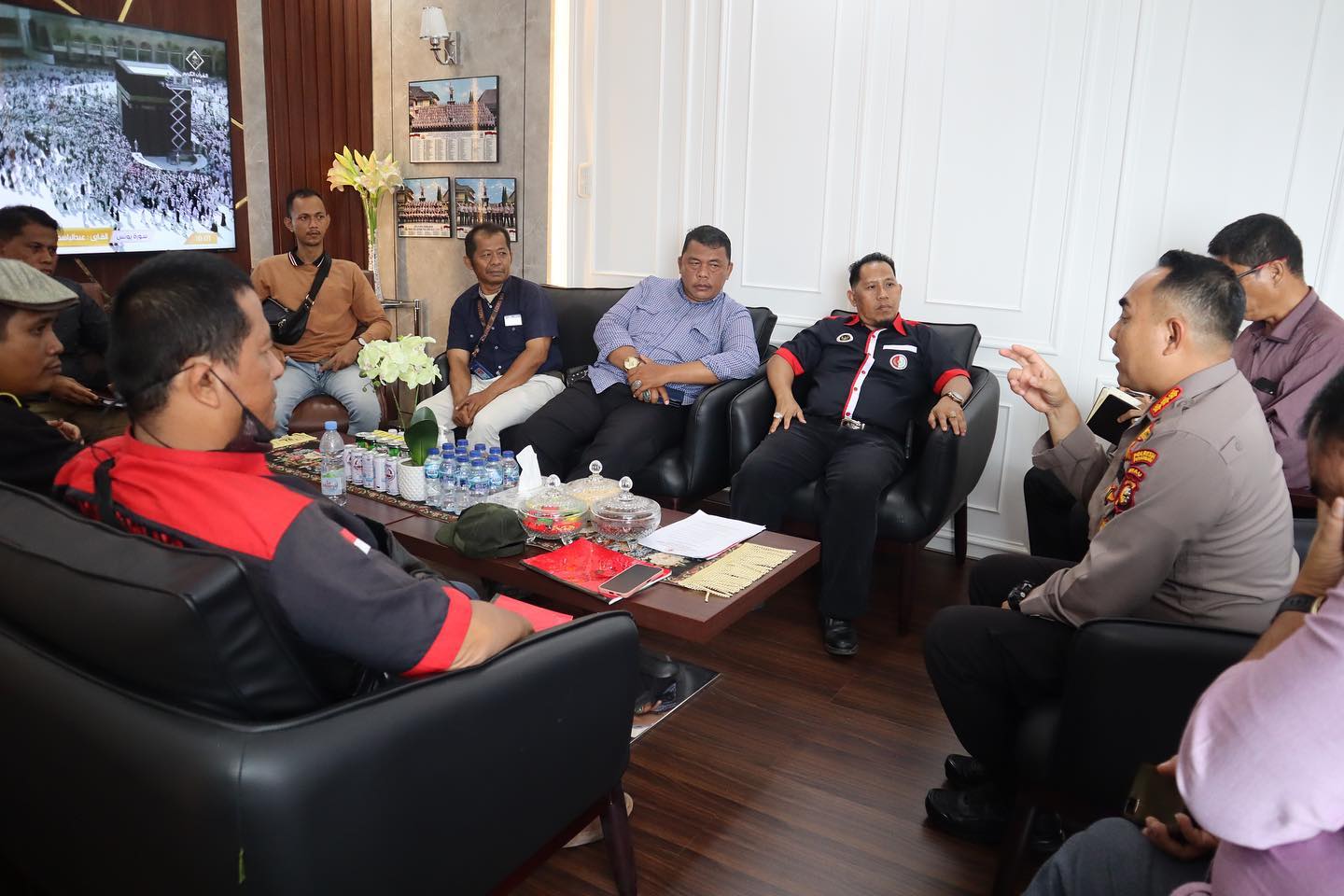 DPD Laskar Palapa Audensi  ke Kapolresta Pekanbaru, Priabudi: DPD Palapa Riau Energi Baru Bagi Kami