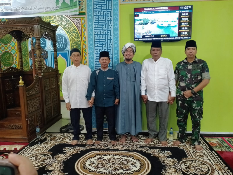 Penguatan Ukhuwah Islamiyah, Babinsa Pos Ramil Concong Hadiri Peringatan Isra Mi'raj Nabi Muhammad SAW
