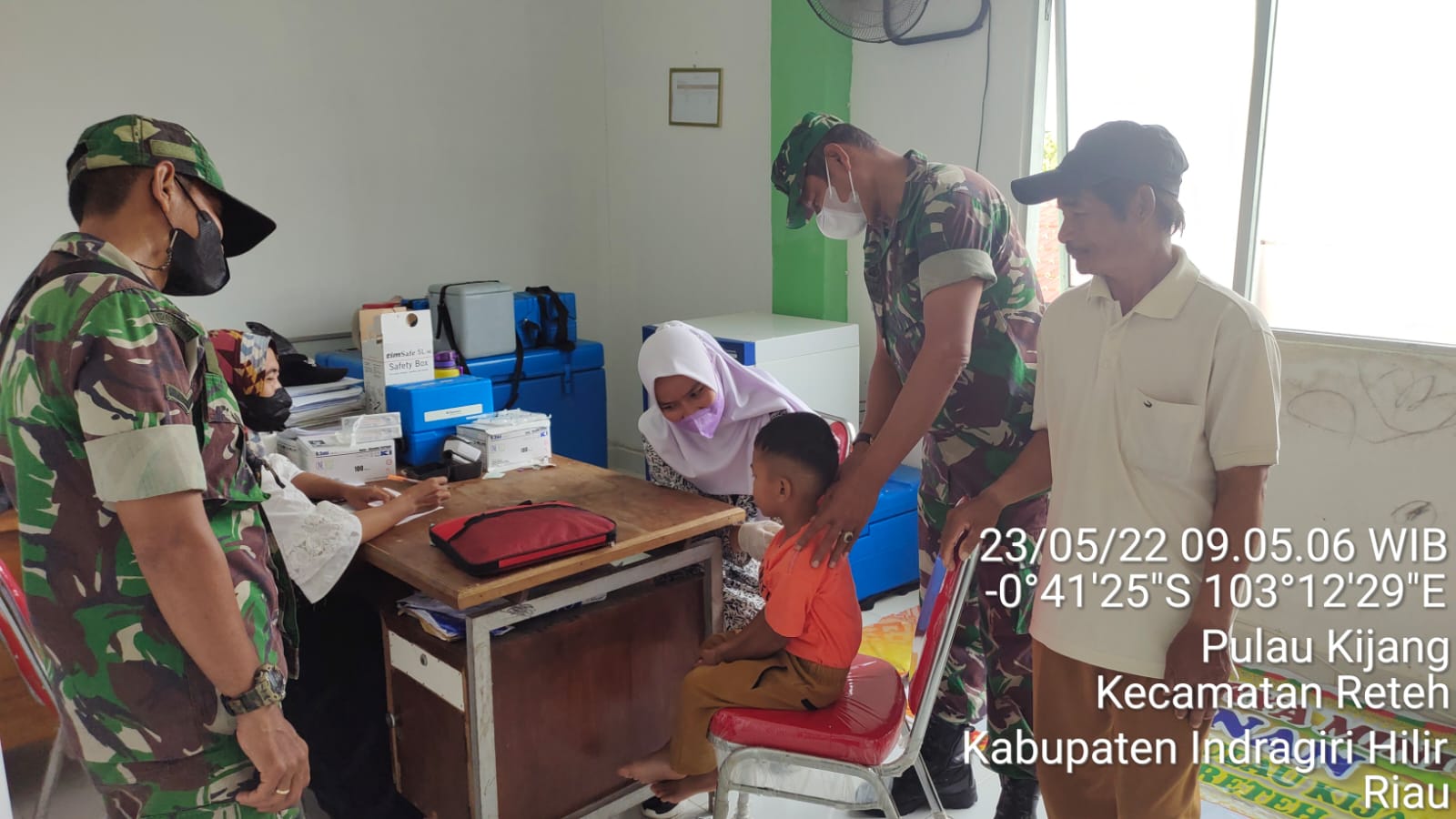 Serbuan Vaksinasi di Wilayah Koramil 07/Reteh Guna Mencegah Kerumunan