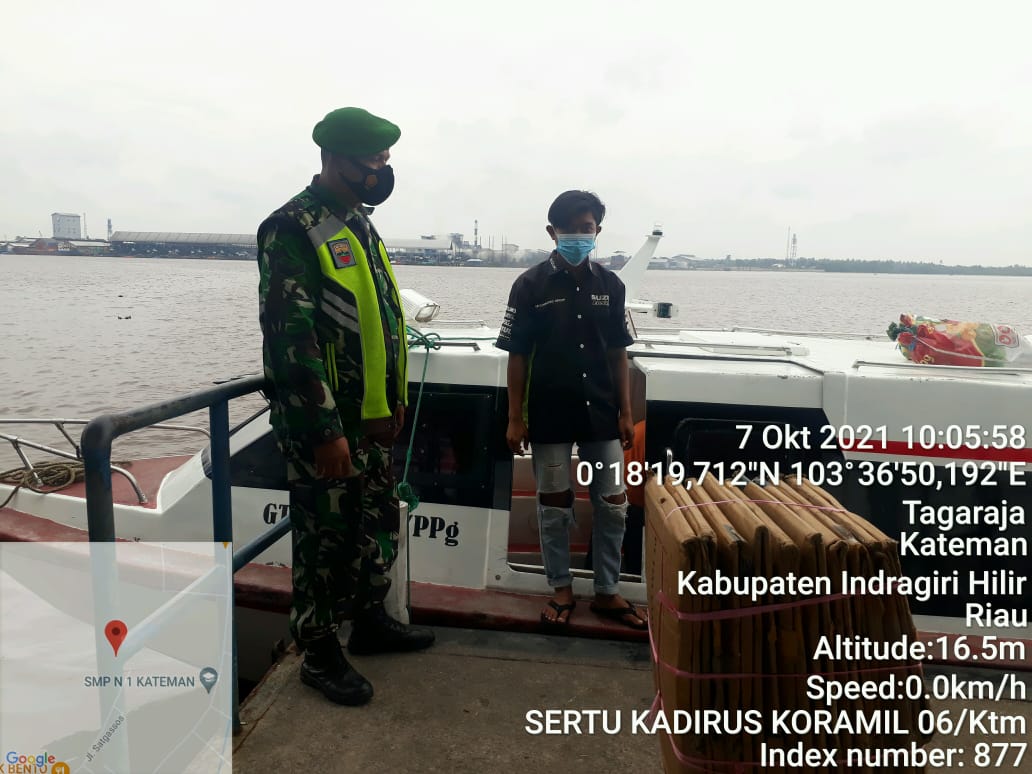 Personil TNI Koramil 06/Kateman Serda Kadirus Ingatkan Perihal Prokes ke Masyarakat