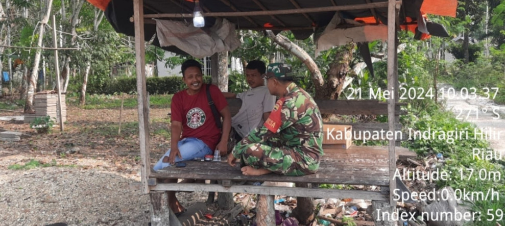 Komsos, Media Babinsa Koramil 07/Reten Bangun Kedekatan Bersama Warga Binaan