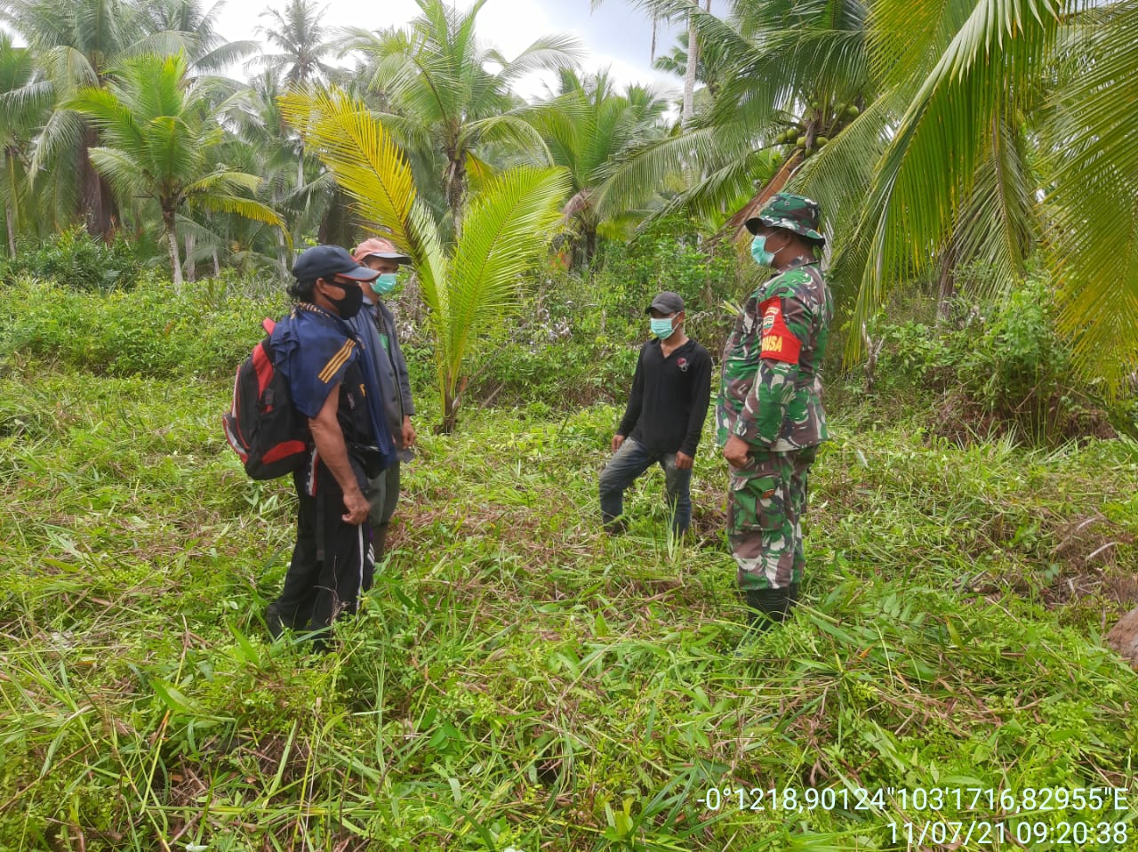 Babinsa Sertu Siallagan Pantau Lokasi dan Antisipasi Dini Karhutla