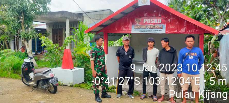 Sertu Bendri Jalin Silaturrahmi Antara Masyarakat Dengan Anggota Koramil