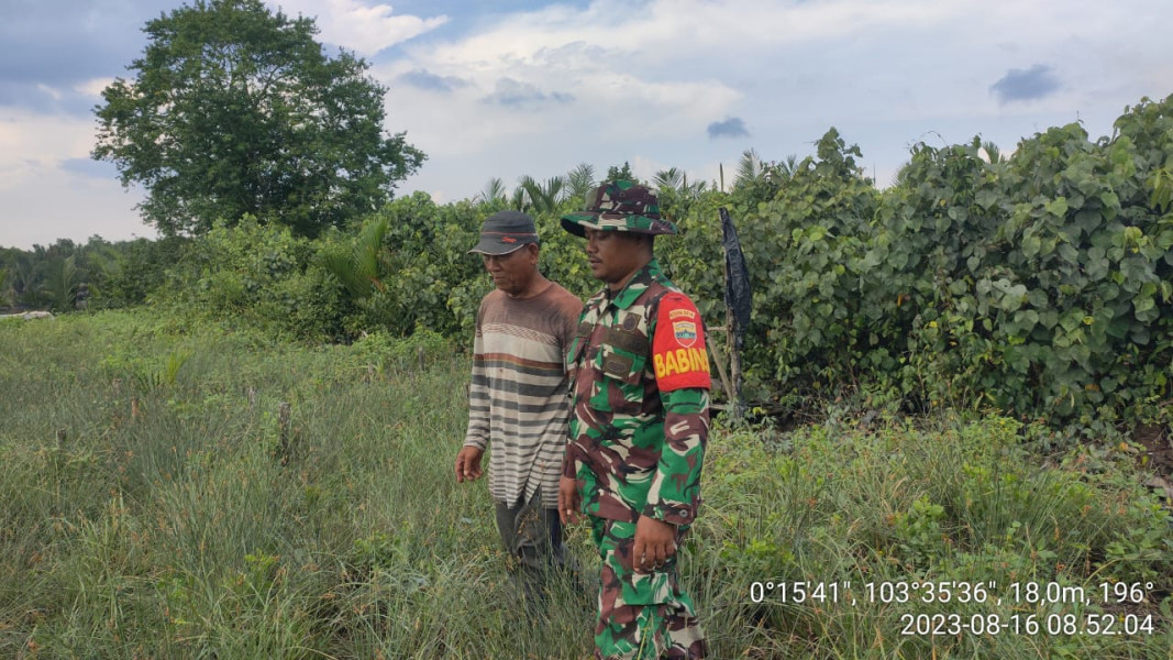 Babinsa Koramil 10/Pelangiran Giat Turun Lakukan Patroli Karlahut