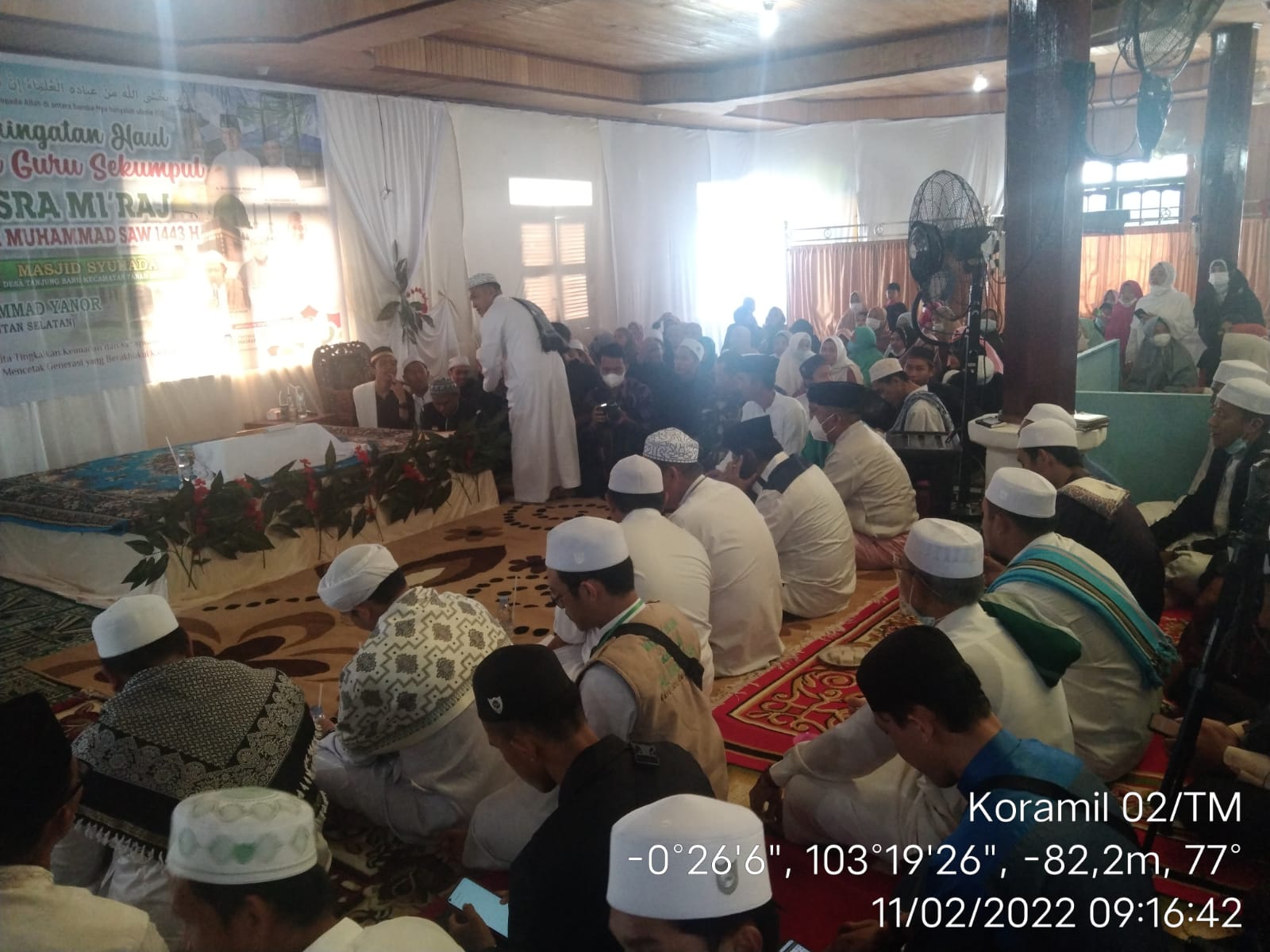 Koramil 02/Tanah Merah Hadiri Pelaksanaan Haul Akbar dan Isra' Mi'raj di Desa Tanjung Baru