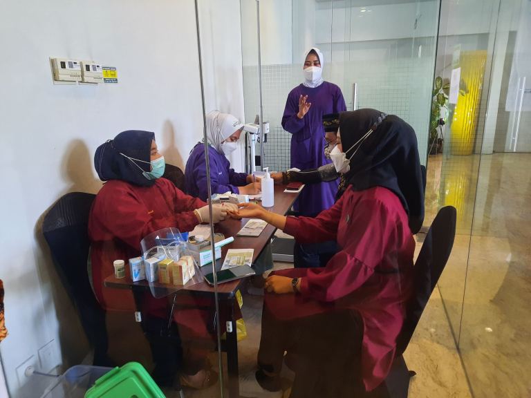 Penghujung Tahun 2021, Khas Pekanbaru, RS Hermina, dan JKC Adakan Pemeriksaan Kesehatan Gratis