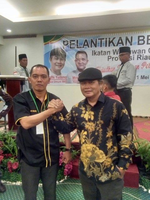 Resmi Nahkodai IWO Inhil, Muridi Susandi Dilantik Ketum Pusat  