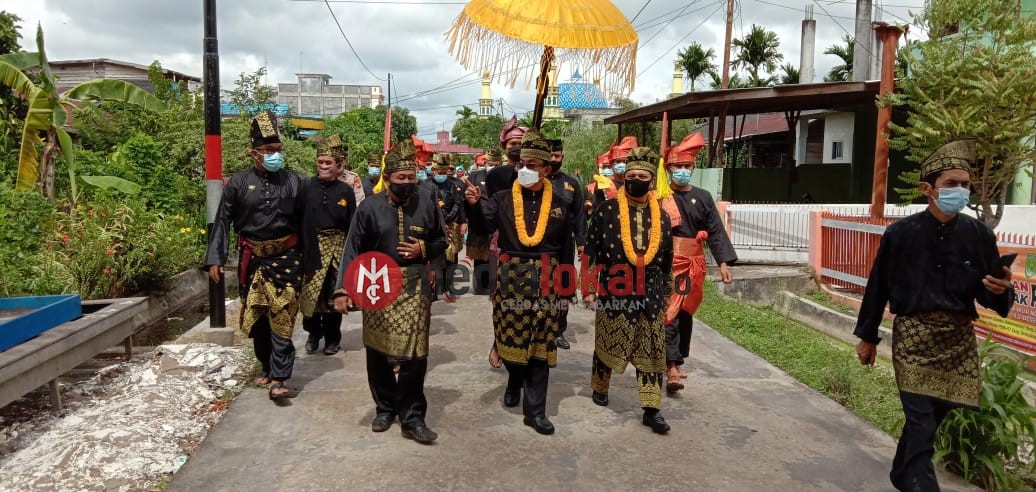 Dihadiri Datuk Sri Setia Amanah, Danramil 06/Kateman Hadiri Pengukuhan LAMR Kateman