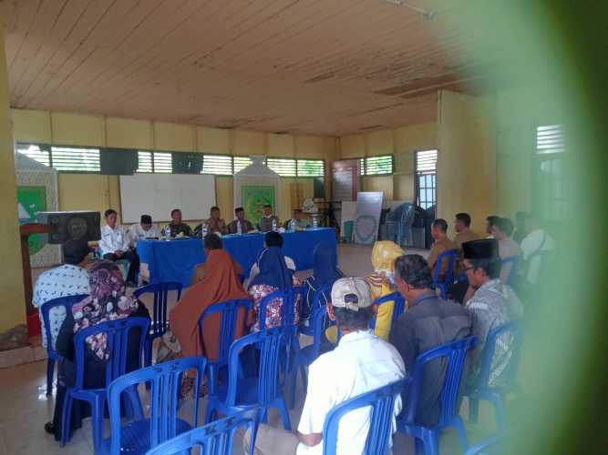 Babinsa Kota Baru Sebrida Dampingi Rapat Koordinasi Penentuan BLT dan Pelaksanaan MTQ