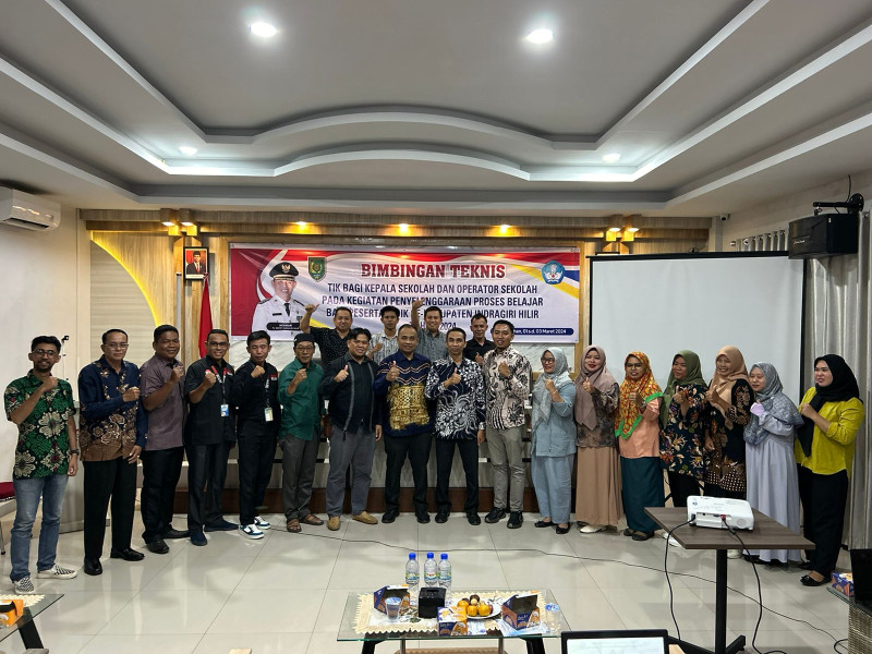 Disdik Inhil Gelar Bimtek TIK Bagi Kepsek dan Operator Sekolah 2024