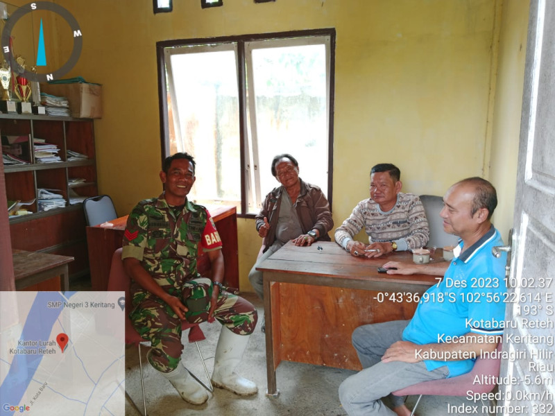 Guna Berikan Informasi, Babinsa Koramil 09/Kmg Jalin Silaturahmi Antar Sesama