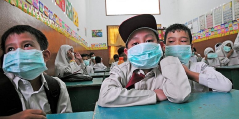 DPR Minta Sekolah di Indonesia Diliburkan Saja