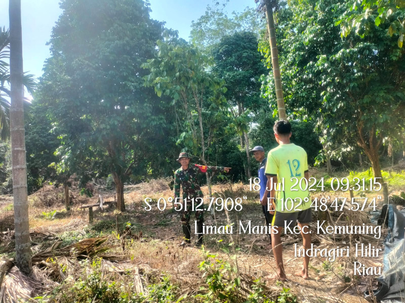 Babinsa Kopda Aldi Spt Tingkatkan Pencegahan Karhutla Demi Kenyamanan Bersama