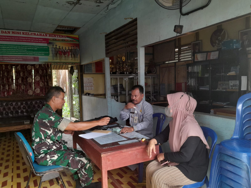 Babinsa Pelda Nofiandi Harap Masyarakat Dapat Mensukseskan Pemilu Damai 2024