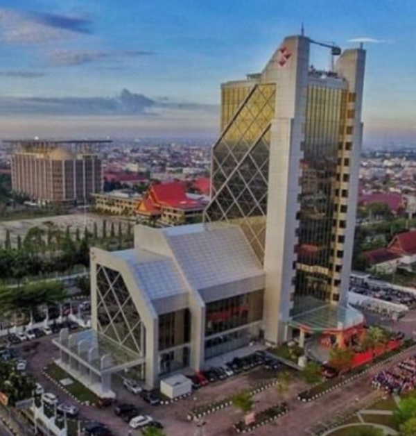 Lima Mantan Direksi BRK Masih Terima Gaji Diluar Aturan