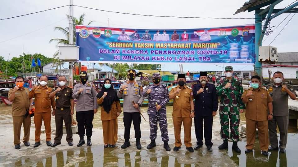 Plt Wali Kota Bersama Forkopimda Tanjungbalai Tinjau Serbuan Vaksinasi Lanal TBA