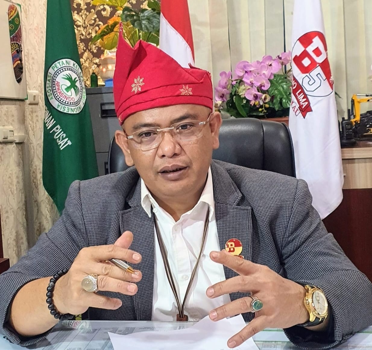 Harga TBS Segera Normal, RAKORTAS Tidak Melarang Eksport CPO  Harga TBS Segera Normal, RAKORTAS Tidak Melarang Eksport CPO