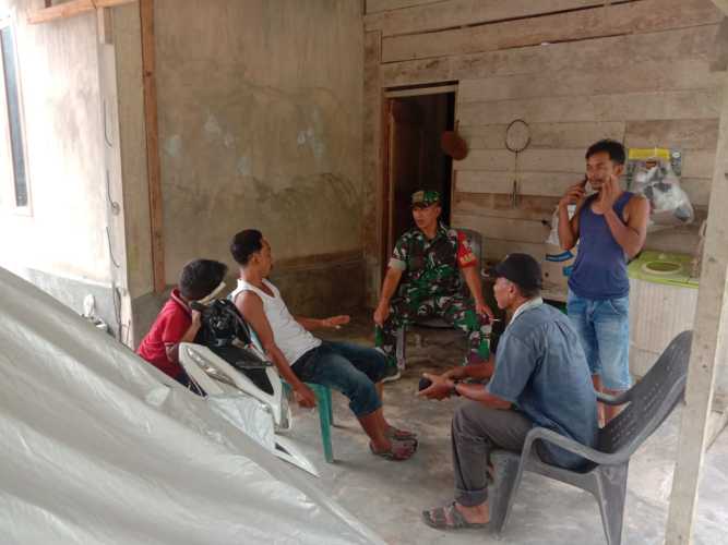 Jalin Hubungan Silaturrahmi Bersama Sertu Adenan Hayat